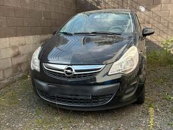 Schwarz Gebraucht 2013 Opel Corsa Limousine | 5.000 €