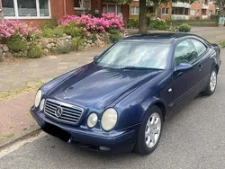 Blau Gebraucht 1998 Mercedes CLK200 Coupé | 1.200 €