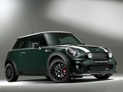 Grün Gebraucht 2009 Mini John Cooper Works Kleinwagen | 19.399 €