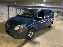 Blau Gebraucht 2015 Mercedes Vito Van | 11.000 € (Fairer Preis)