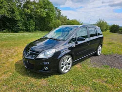 Schwarz Gebraucht 2006 Opel Zafira OPC Van / Kleinbus | 5.999 € (Etwas zu teuer)