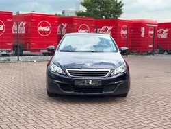 Blau Gebraucht 2015 Peugeot 308 Access Kombi | 3.990 €