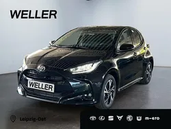 Schwarz Neu 2025 Toyota Yaris Hybrid Limousine | 22.490 € (Superpreis)