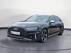 Mythosschwarz metallic Gebraucht 2021 Audi RS4 Ambiente Kombi | 51.920 € (Guter Preis)