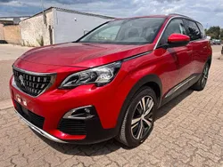 Rot Gebraucht 2020 Peugeot 5008 Allure Van / Kleinbus | 17.900 € (Superpreis)