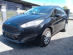 Schwarz Gebraucht 2016 Ford Fiesta Trend Kleinwagen | 5.790 € (Fairer Preis)