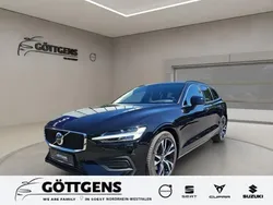 Schwarz Gebraucht 2024 Volvo V60 Core Kombi | 35.290 € (Superpreis)