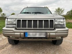 Grau Gebraucht 2008 Jeep Grand Cherokee SUV | 5.900 €