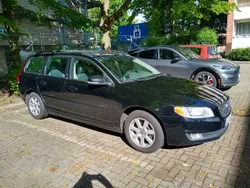 Schwarz Gebraucht 2013 Volvo V70 Momentum Kombi | 5.500 € (Superpreis)