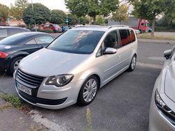 Silber Gebraucht 2009 VW Touran Van / Kleinbus | 5.550 € (Fairer Preis)