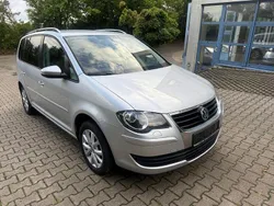 Silber Gebraucht 2010 VW Touran Freestyle Van / Kleinbus | 6.799 € (Fairer Preis)
