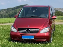 Rot Gebraucht 2008 Mercedes Viano Van / Kleinbus | 8.500 € (Fairer Preis)