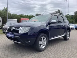 Blau Gebraucht 2011 Dacia Duster Lauréate SUV | 5.990 € (Fairer Preis)