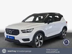 Weiß Gebraucht 2022 Volvo XC40 Plus SUV | 35.970 € (Etwas zu teuer)