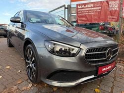 Grau Gebraucht 2020 Mercedes E300 Avantgarde Limousine | 28.500 € (Guter Preis)