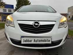 Weiß Gebraucht 2011 Opel Meriva Edition Van / Kleinbus | 3.700 € (Fairer Preis)