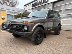 Braun Gebraucht 2018 Lada niva SUV | 13.999 € (Teuer)