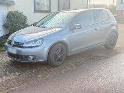 Grau Gebraucht 2011 VW Golf VI Limousine | 5.250 € (Fairer Preis)