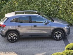 Grau Gebraucht 2022 Mercedes GLA200 SUV | 34.500 € (Fairer Preis)