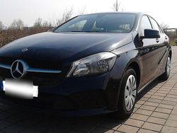 Schwarz Gebraucht 2018 Mercedes A160 Style Limousine | 16.899 € (Fairer Preis)