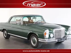 Grün Gebraucht 1970 Mercedes 280 SE Coupé | 119.900 €