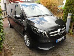 Graphitgrau Gebraucht 2023 Mercedes V220 Edition Van / Kleinbus | 55.000 € (Etwas zu teuer)