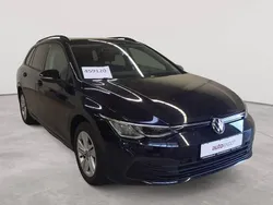 Deep black perleffekt Gebraucht 2022 VW Golf VIII Life Kombi | 20.590 € (Guter Preis)