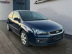 Atlantikblau Gebraucht 2005 Ford Focus Sport Limousine | 980 € (Superpreis)