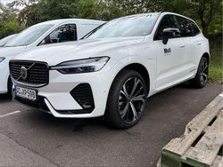 Weiß Gebraucht 2023 Volvo XC60 Plus SUV | 50.980 € (Fairer Preis)