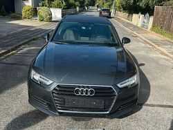Grau Gebraucht 2018 Audi A4 Basis Kombi | 15.500 € (Fairer Preis)
