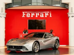 Grigio titanio Gebraucht 2013 Ferrari F12 Coupé | 249.000 € (Fairer Preis)