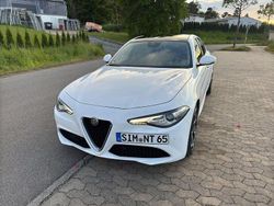 Weiß Gebraucht 2020 Alfa Romeo Giulia Limousine | 21.999 € (Etwas zu teuer)