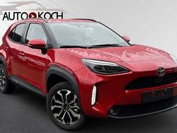 Rot Neu 2025 Toyota Yaris Hybrid SUV | 27.990 € (Guter Preis)