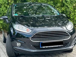 Schwarz Gebraucht 2014 Ford Fiesta SYNC Edition Kleinwagen | 5.100 € (Fairer Preis)