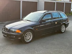 Blau Gebraucht 2000 BMW 328 Kombi | 2.590 € (Fairer Preis)