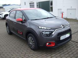Platiniumgrau Gebraucht 2022 Citroën C3 PureTech Kleinwagen | 11.750 € (Fairer Preis)