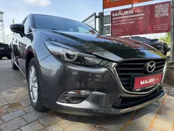 Grau Gebraucht 2017 Mazda 3 Exclusive-Line Limousine | 11.900 € (Guter Preis)
