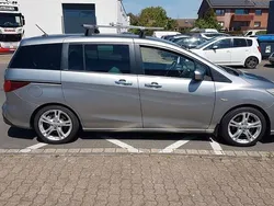 Silber Gebraucht 2011 Mazda 5 Center-Line Van / Kleinbus | 4.999 € (Etwas zu teuer)