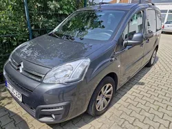 Grau (metallic) Gebraucht 2017 Citroën Berlingo Shine Van / Kleinbus | 9.880 € (Fairer Preis)