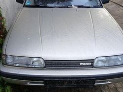 Grau Gebraucht 1992 Mazda 626 Kombi | 2.800 €