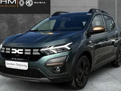 Gruen Neu 2025 Dacia Sandero Extreme Kleinwagen | 21.030 € (Fairer Preis)