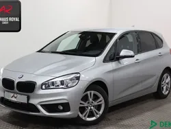 Silber Gebraucht 2017 BMW 225 Active Tourer Advantage Van / Kleinbus | 17.880 € (Guter Preis)
