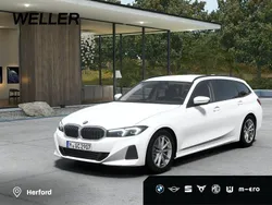 Weiss Gebraucht 2024 BMW 318 Comfort Edition Kombi | 32.350 € (Fairer Preis)