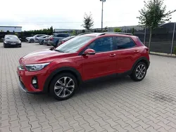 Rot Gebraucht 2018 Kia Stonic Vision SUV | 11.990 € (Fairer Preis)