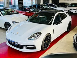 Weiß Gebraucht 2017 Porsche Panamera 4S Chrono Limousine | 72.999 € (Teuer)