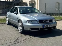 Silber Gebraucht 1997 Audi A4 Limousine | 7.999 €