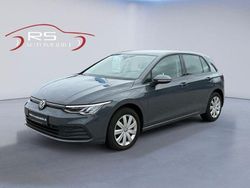 Grau Gebraucht 2021 VW Golf VIII Life Limousine | 21.500 € (Etwas zu teuer)