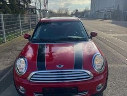 Rot Gebraucht 2009 Mini One Clubman Kombi | 3.990 € (Teuer)