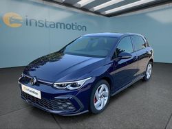 Blau Gebraucht 2022 VW Golf VIII Kleinwagen | 22.599 € (Fairer Preis)