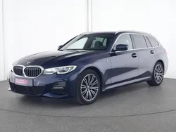 Blau Gebraucht 2020 BMW 320 M Sport Limousine | 29.584 € (Guter Preis)